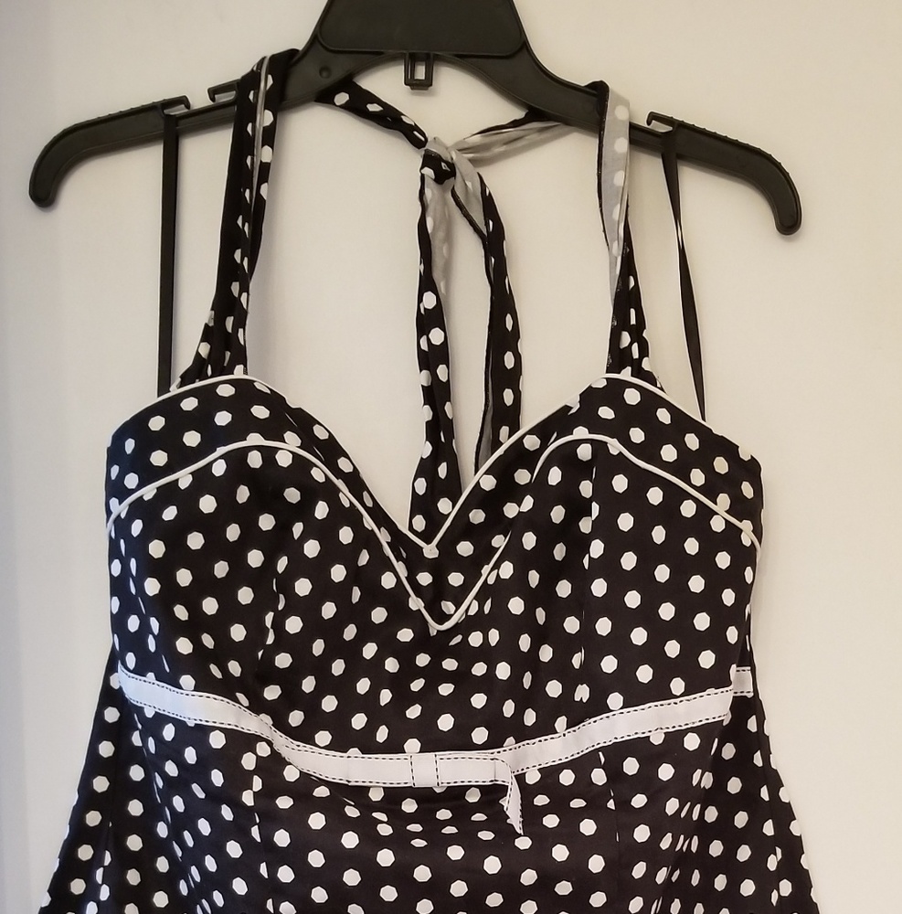 TORRID Halter top 1x